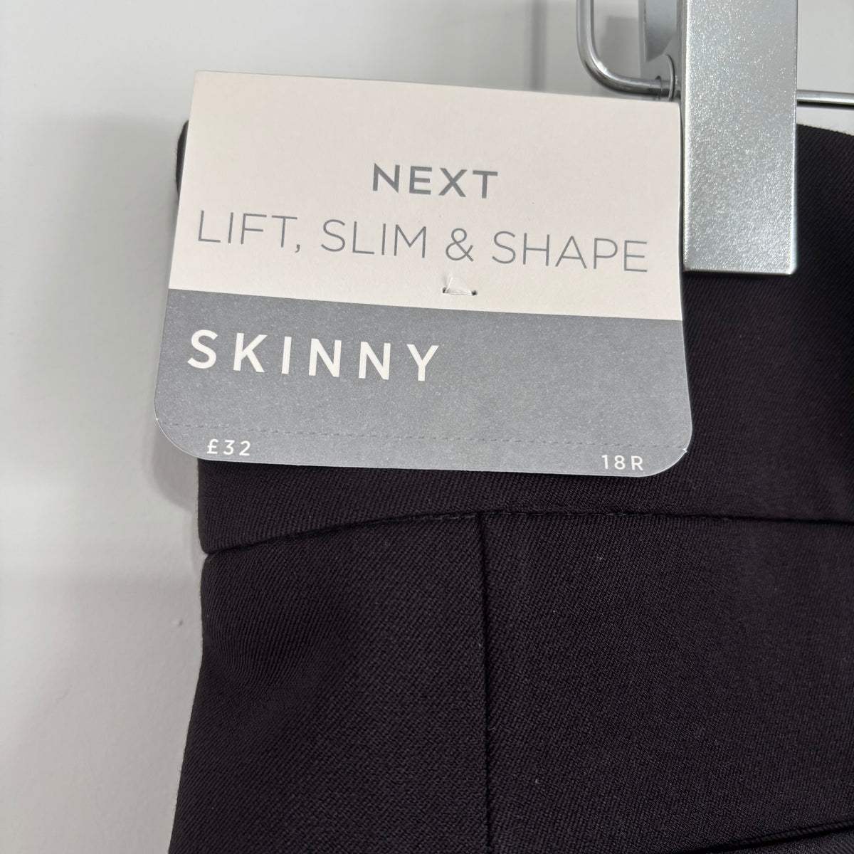 Next Lift, Slim & Shape Skinny Black Trousers Size 18R BNWT