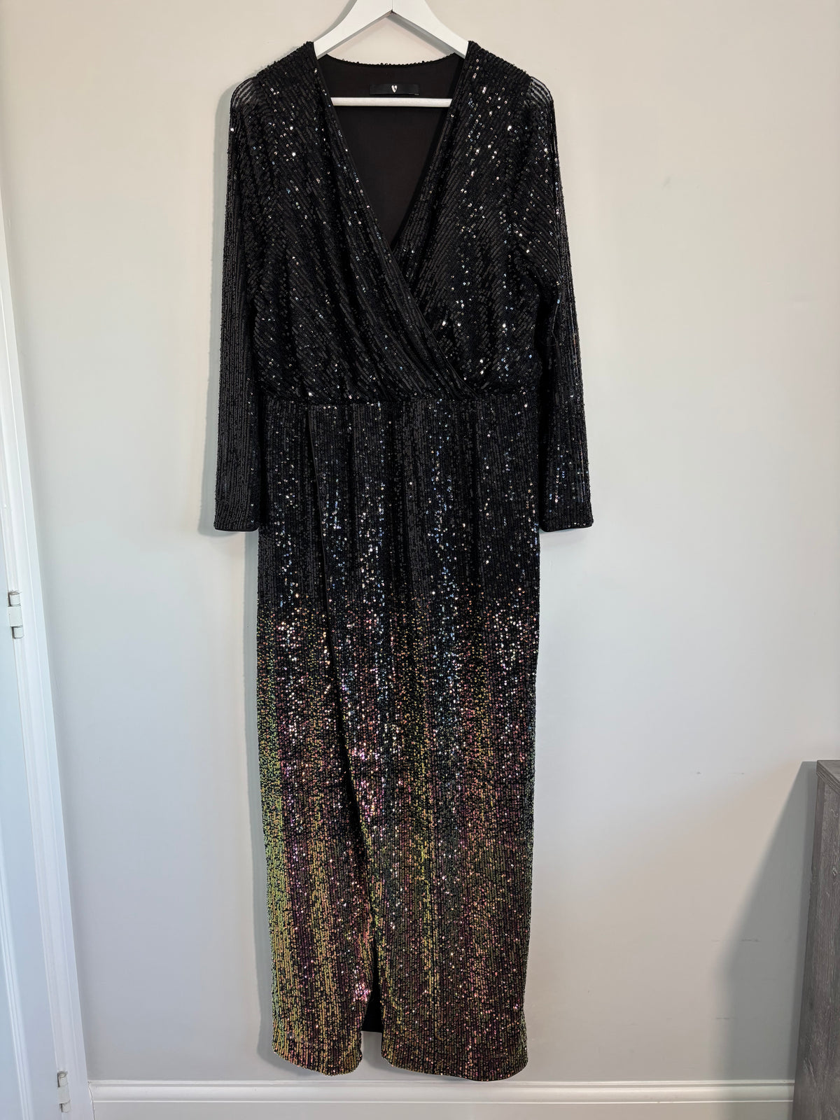 V by Very Black Sequin Ombre Maxi Dress – Size 18