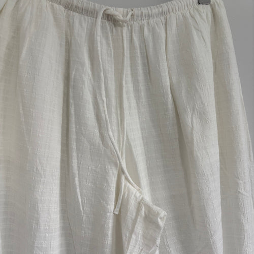 Bershka White Textured Balloon Trousers – Size Large (Approx 12-14)