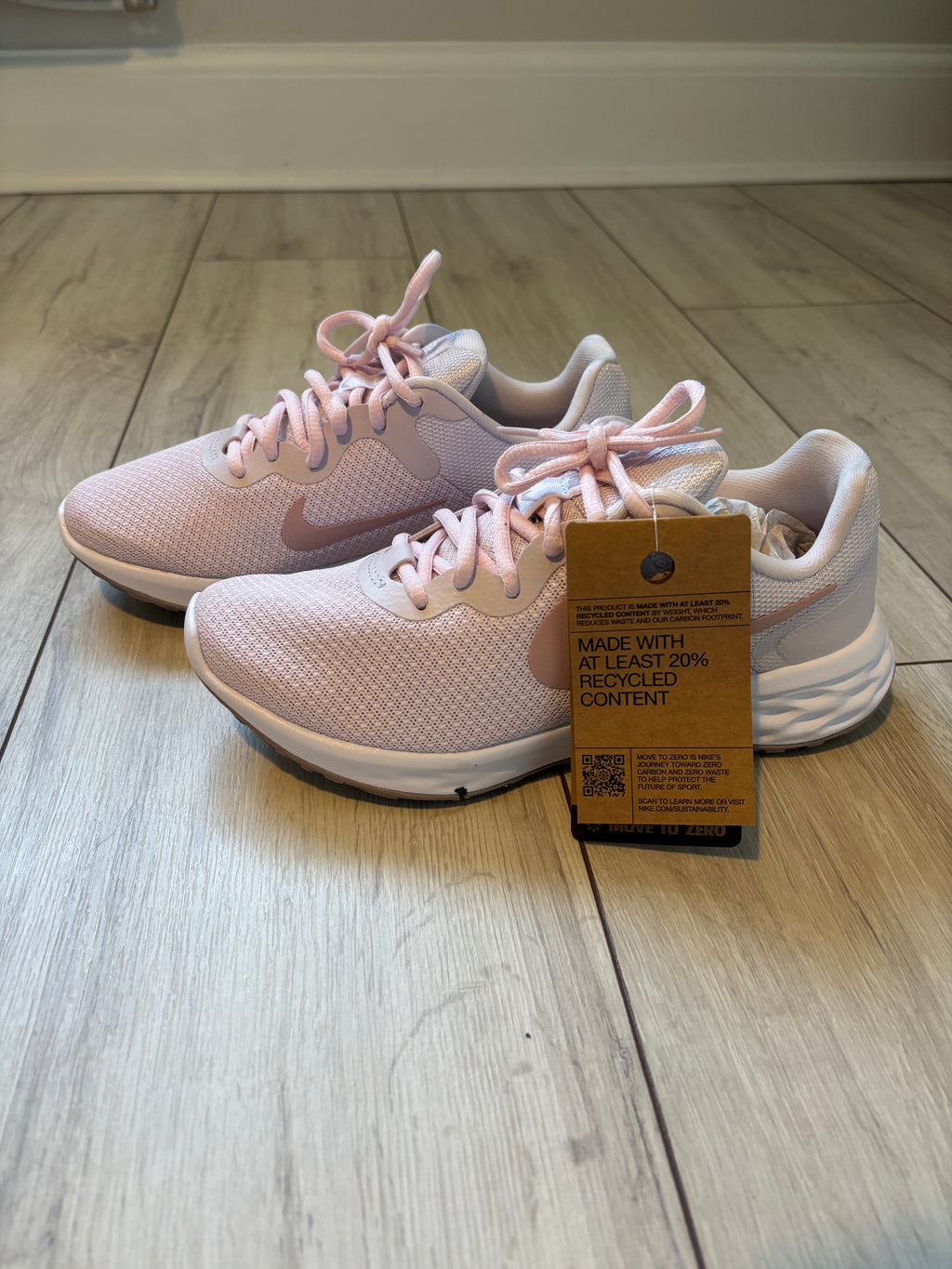Nike Revolution 6 Nature Women’s Trainers UK 4 EU 37.5 Brand New!