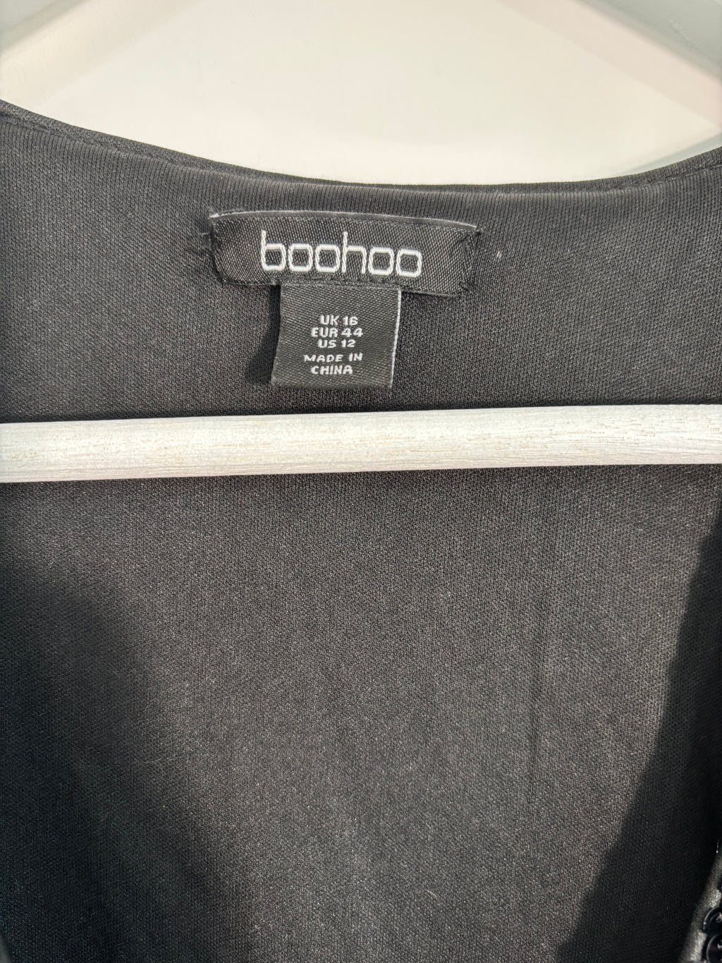Boohoo Black Sequin Wrap Midi Dress – Size 16