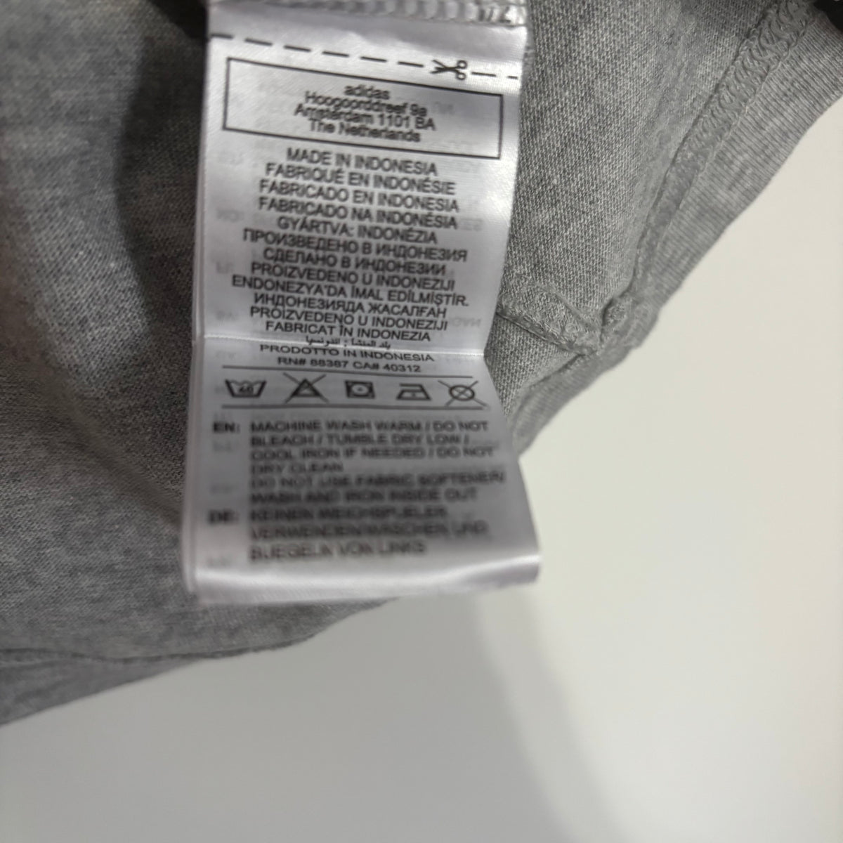 Adidas Three Stripe Life Grey T-Shirt Age 11-12 Years