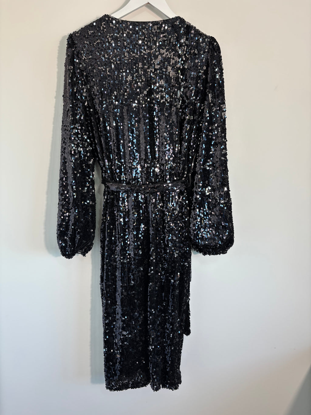 Boohoo Black Sequin Wrap Midi Dress – Size 16