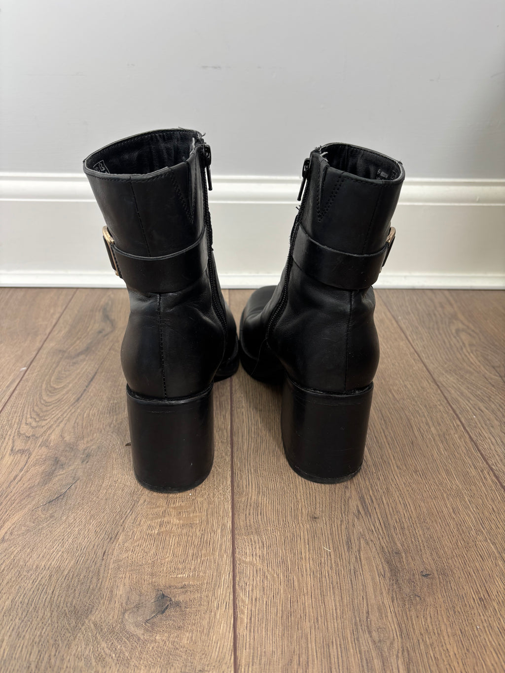 M&S Black Leather Ankle Boots Gold Buckle Block Heel Side Zip UK 6
