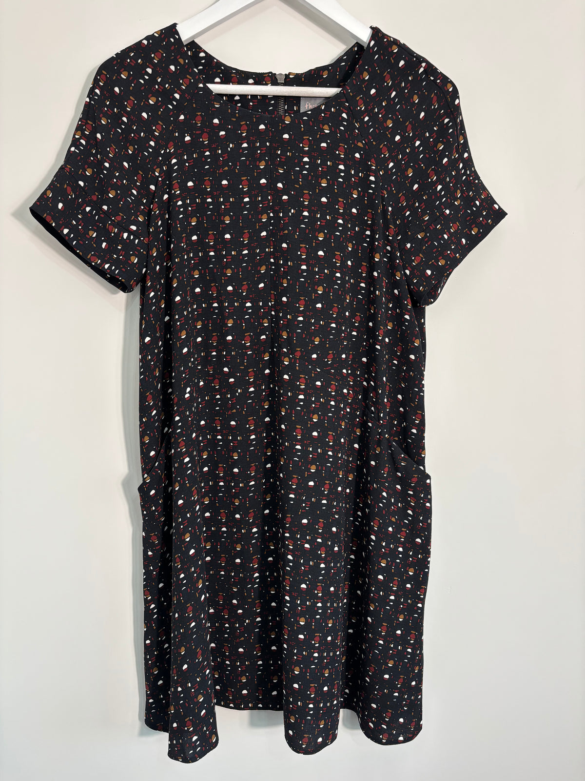Phase Eight Black Abstract Print Shift Dress Size 10