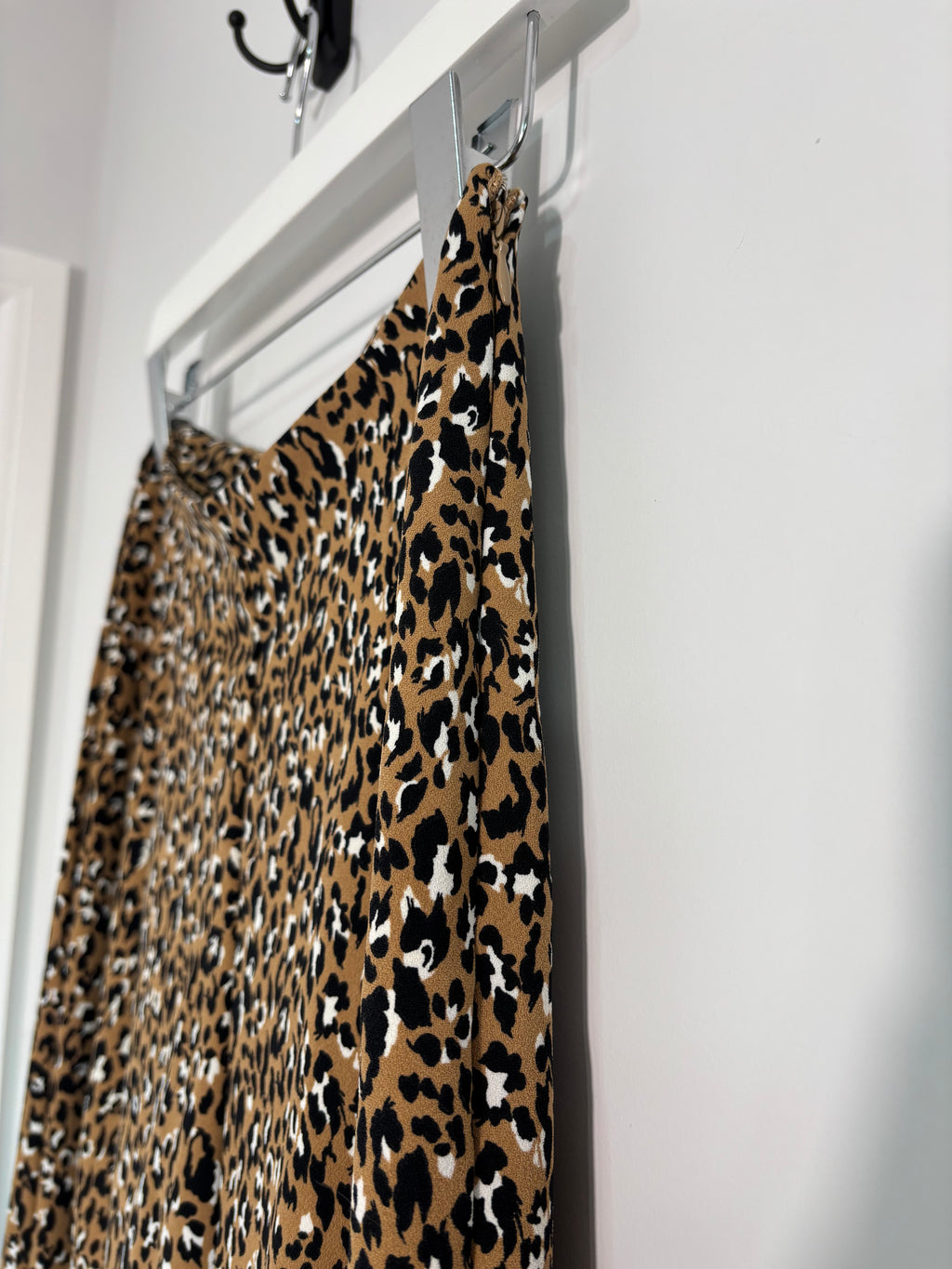 Next Leopard Print Wide Leg Trousers – UK 6 Short Length