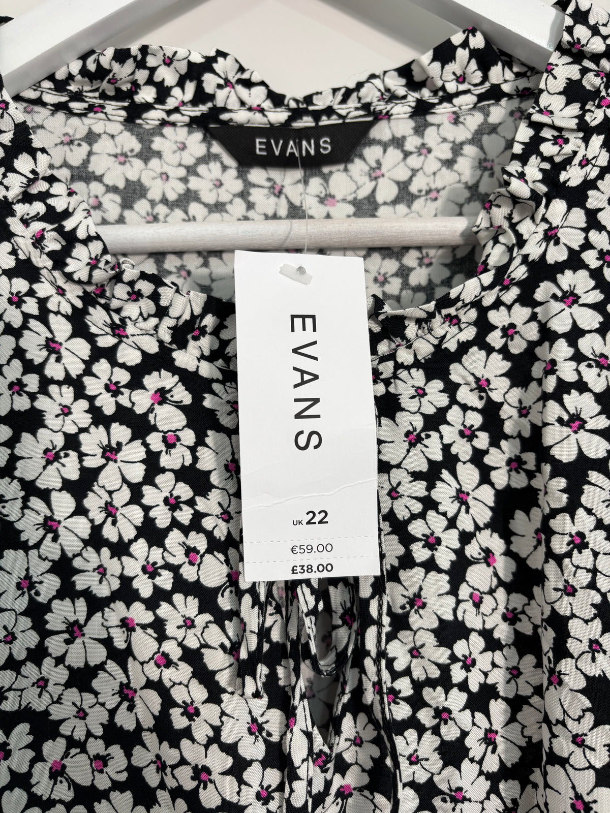 Evans Black & White Floral Longline Tunic Top Size 22 BNWT