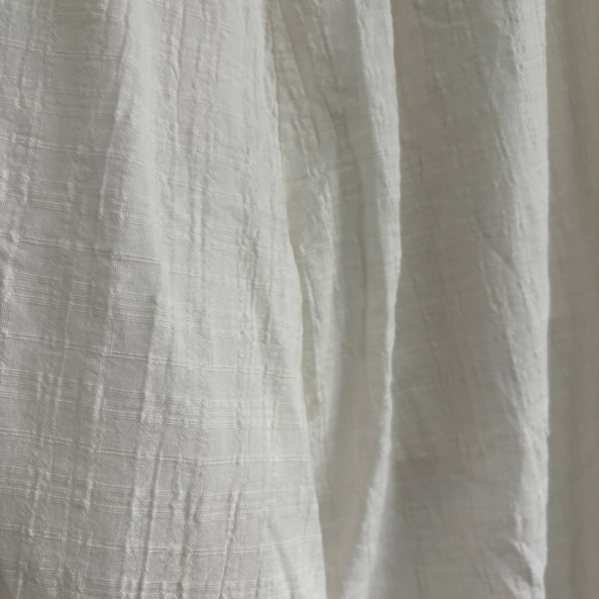 Bershka White Textured Balloon Trousers – Size Large (Approx 12-14)