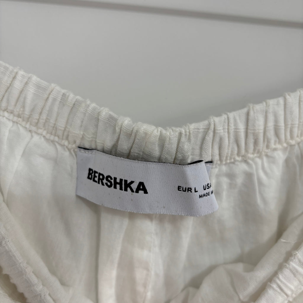 Bershka White Textured Balloon Trousers – Size Large (Approx 12-14)