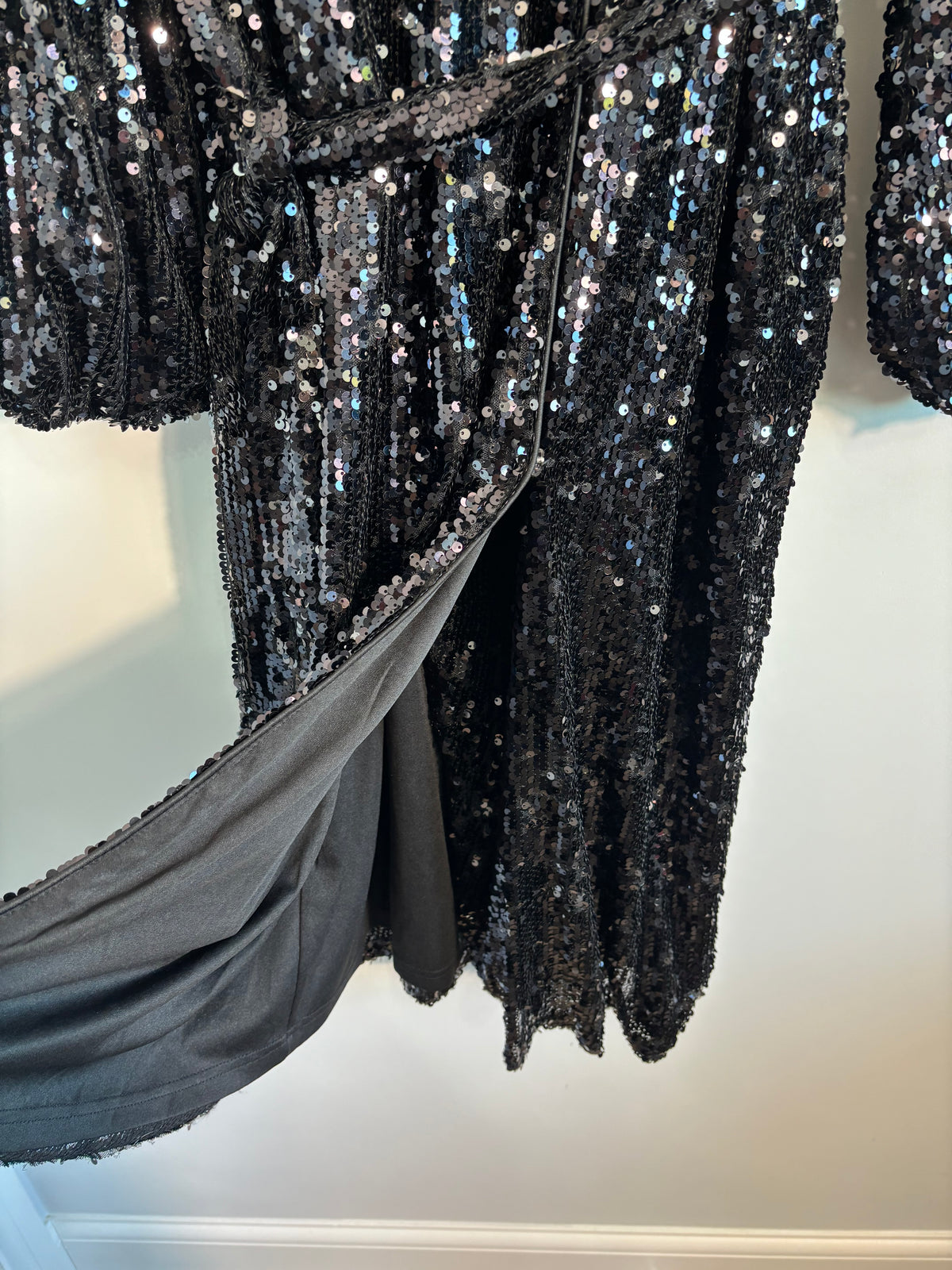 Boohoo Black Sequin Wrap Midi Dress – Size 16