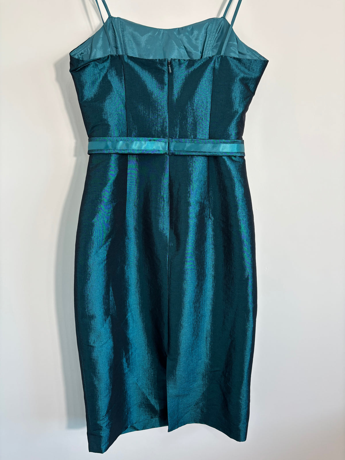 Elegant Ispirato occasion dress in a stunning teal/peacock blue, UK size 10